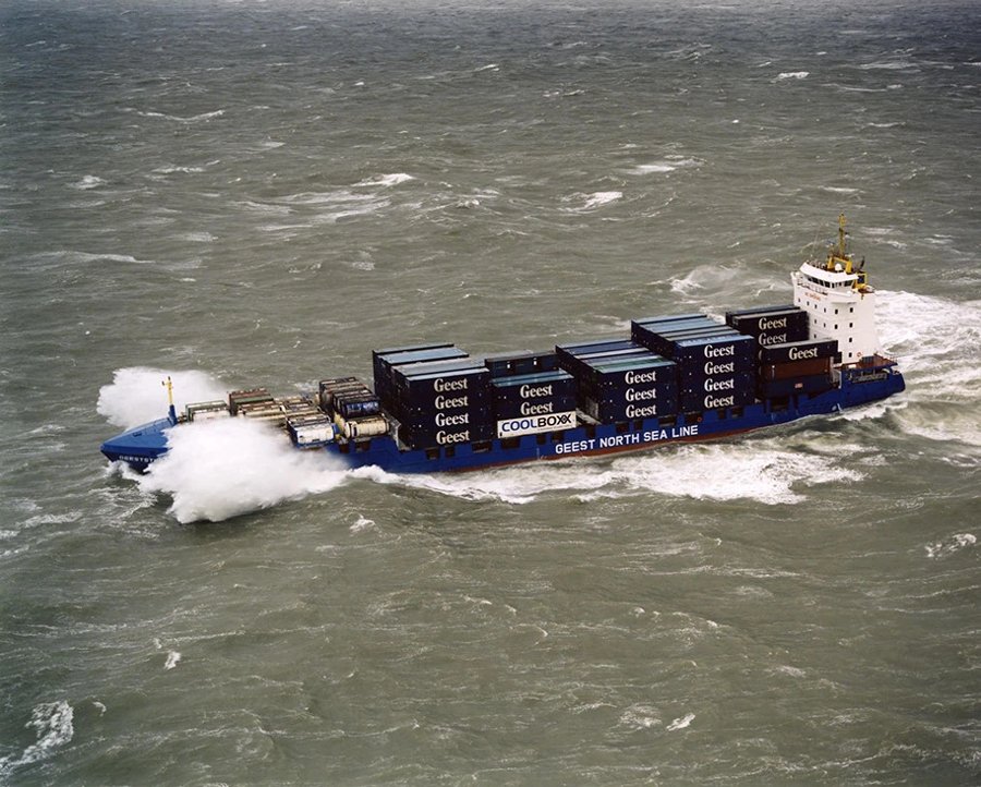 East British Isles Map: For Immingham at present off Skagerakk: VOHBURG