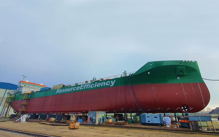 East Map: Currently leaving Antwerp for Hull: THUN RESOURCE