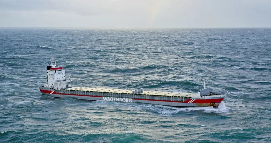 Currently off Stockholm for Hull: VAASEBORG