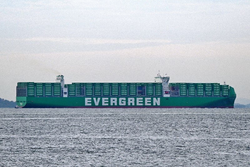 Transit: EVER ECO             entering English South Coast at The Dover Strait