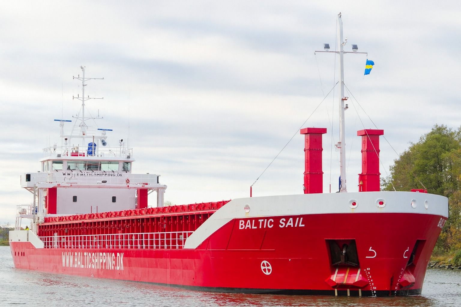 Transit: BALTIC SAIL entering English South Coast at The Dover Strait