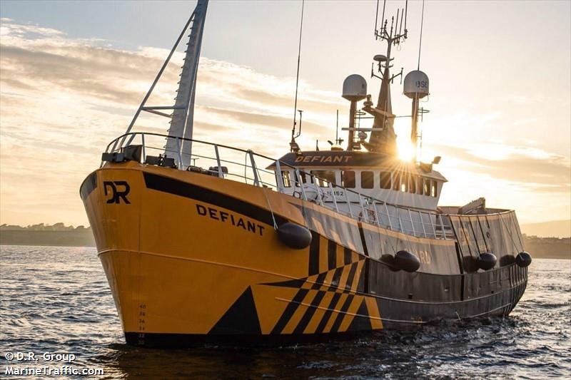 Irish Sea - DR DEFIANT           transiting Irish Sea West of Man