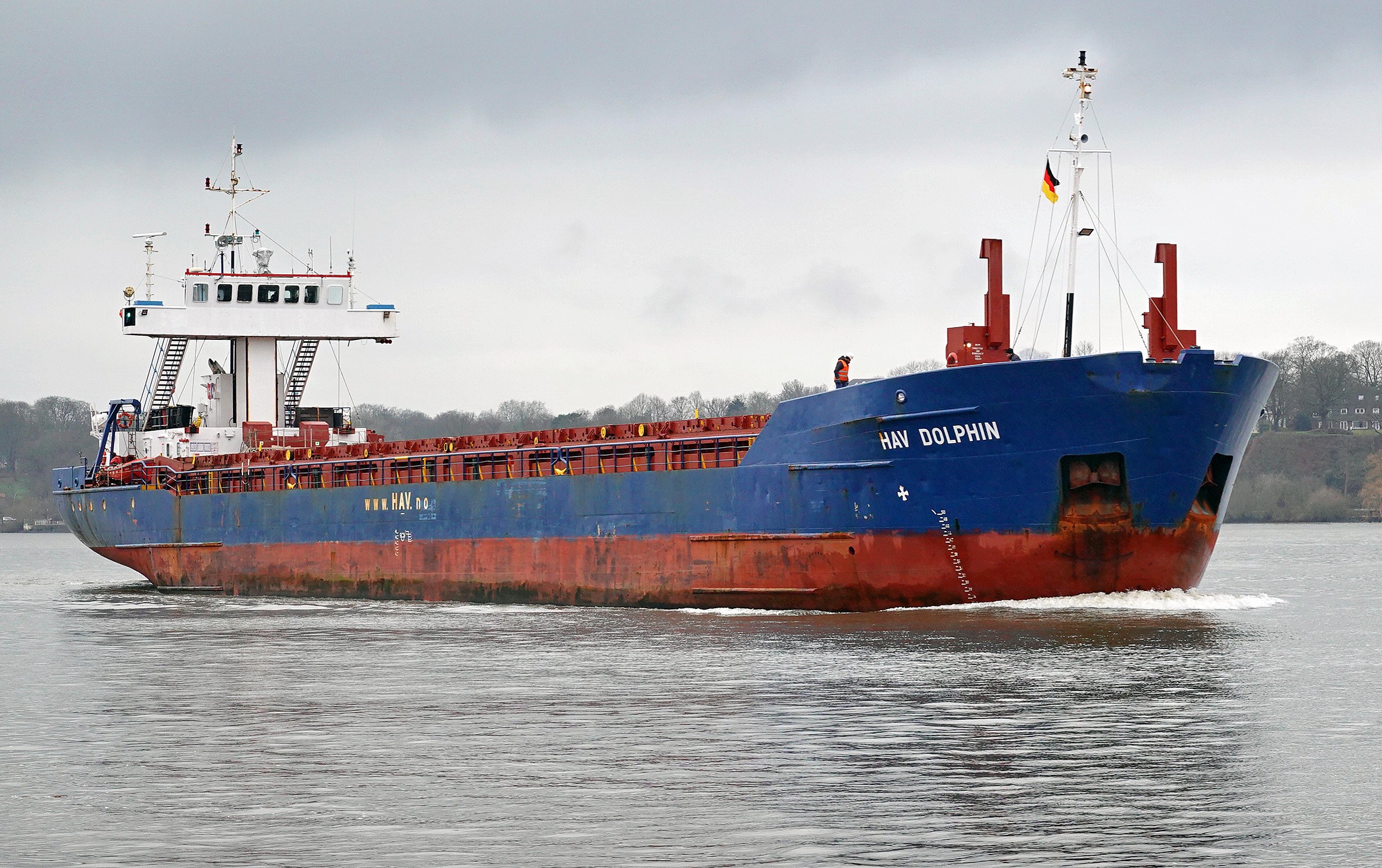 Transit: HAV DOLPHIN entering English South Coast at The Dover Strait
