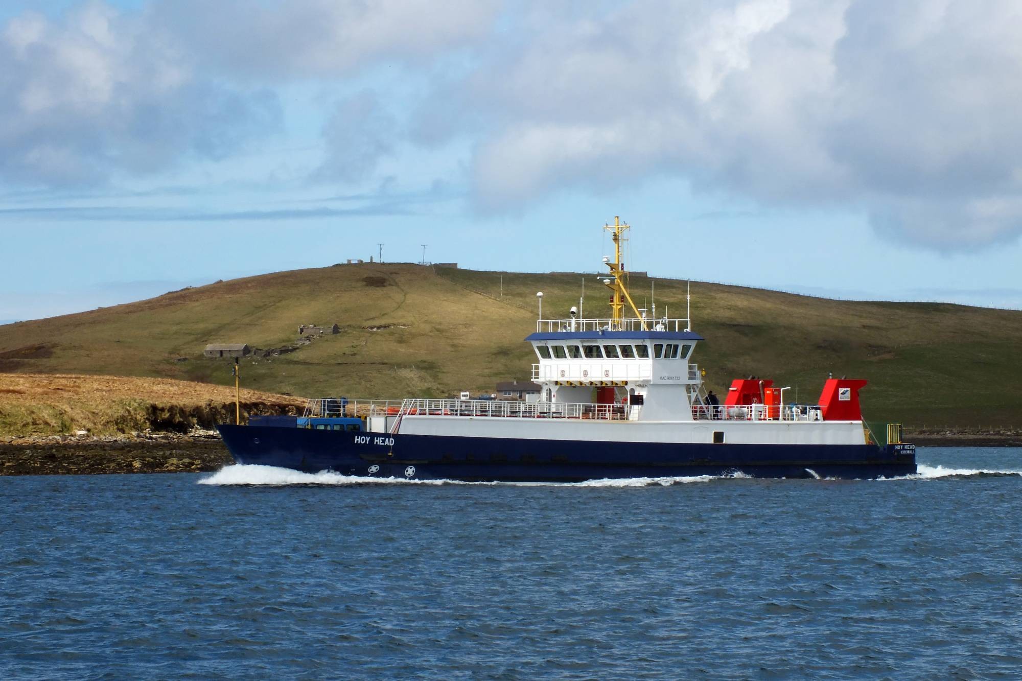  Scottish North Coast - HOY HEAD transiting Pentland Firth