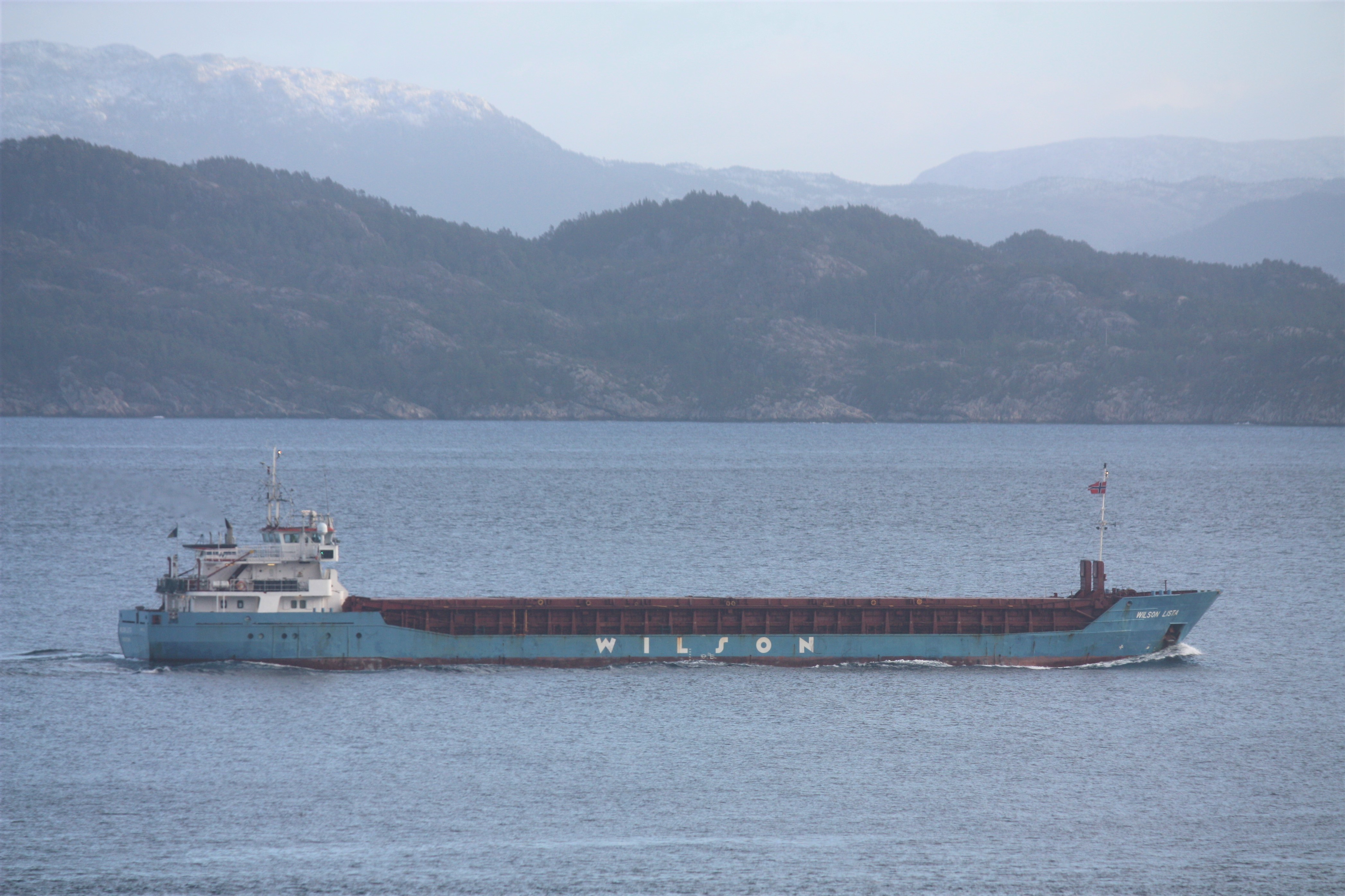  port - WILSON LISTA transiting Bay of Seine