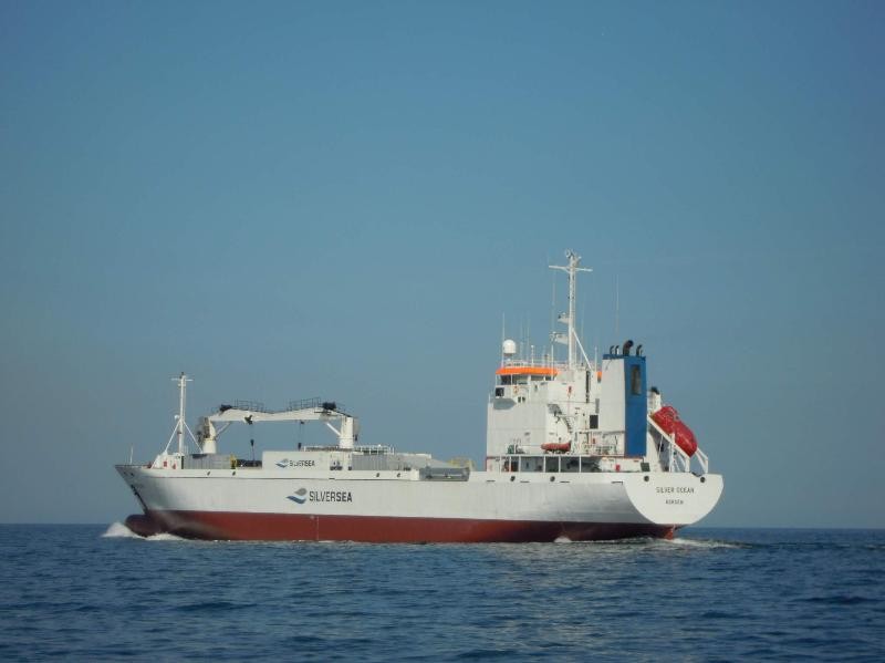 Irish Sea - SILVER BREEZE        transiting North Channel Belfast