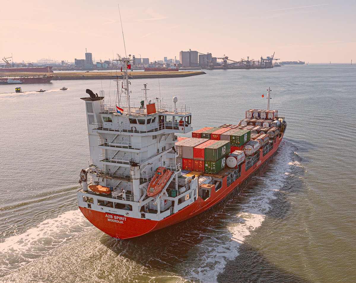 Medway Departure: A2B SPIRIT          