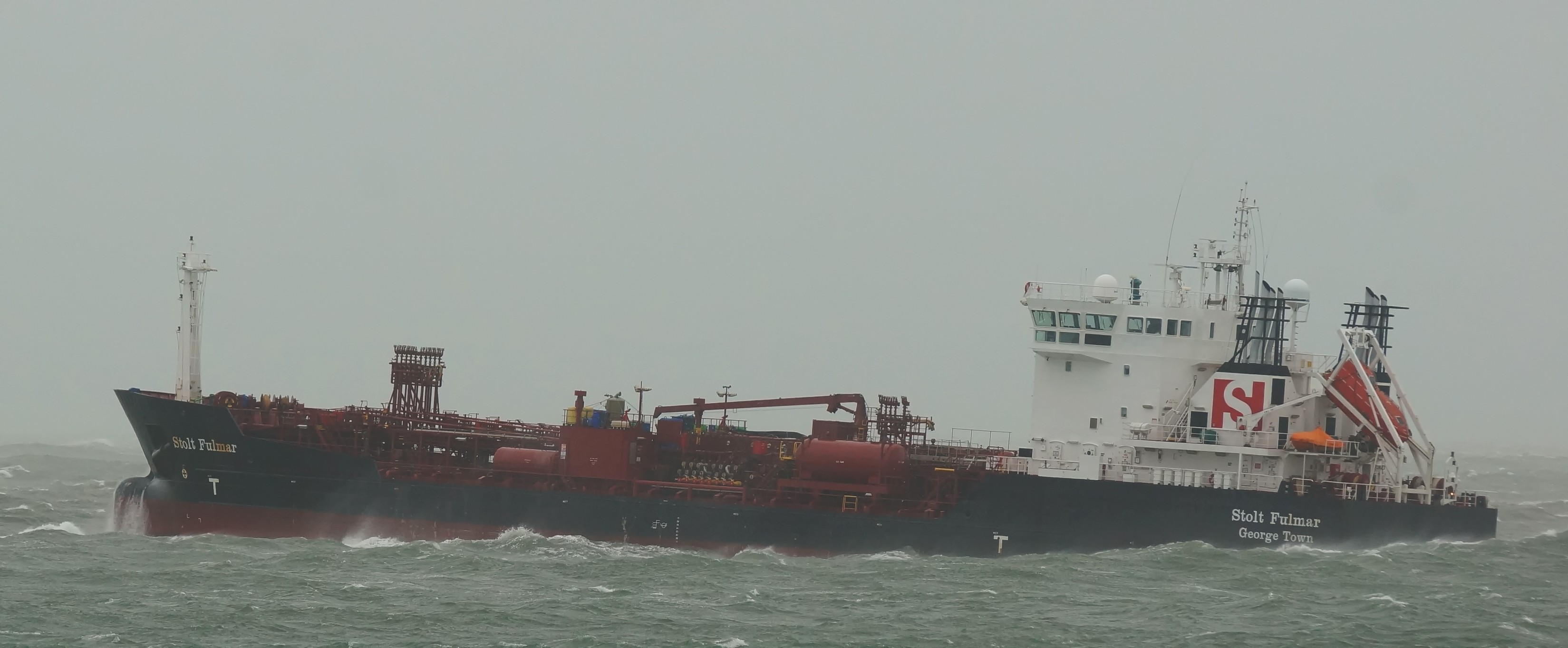 Transit: STOLT FULMAR         entering English South Coast at The Dover Strait