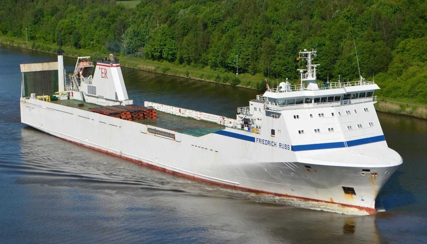 Mersey Arrival: FRIEDRICH RUSS