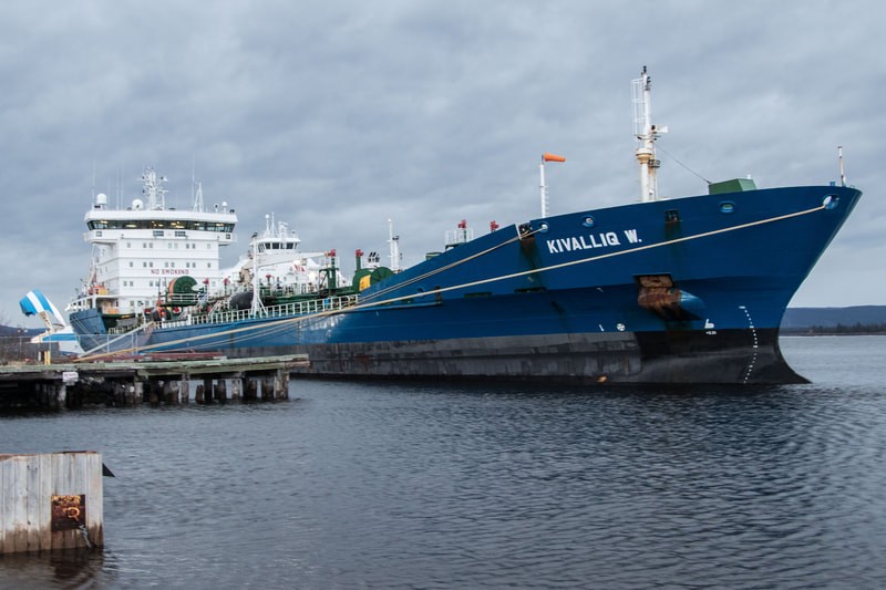 Transit: KIVALLIQ W.          entering English South Coast at The Dover Strait