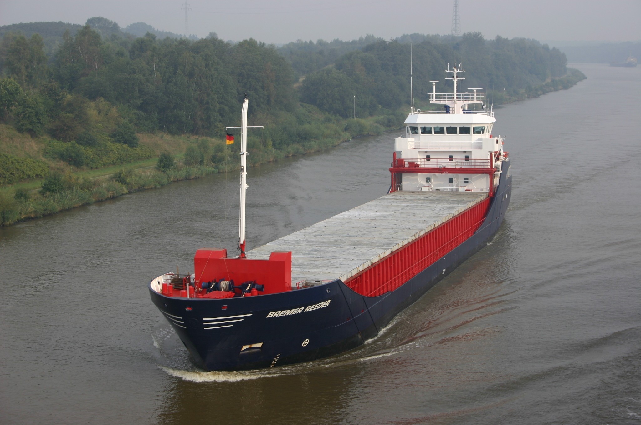 Transit: FRI PORSGRUNN entering English South Coast at The Dover Strait