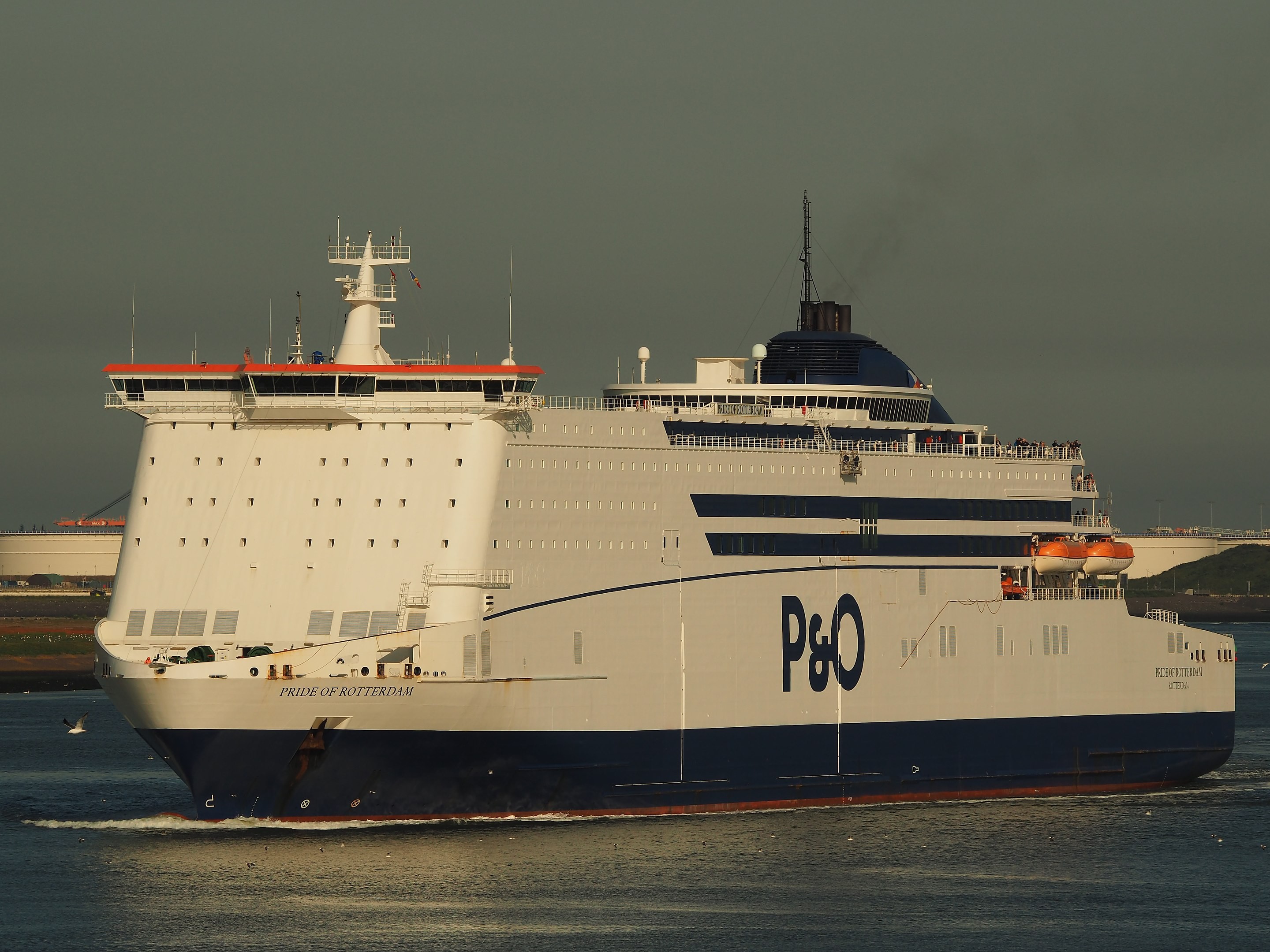 Humber Departure: PRIDE OF ROTTERDAM