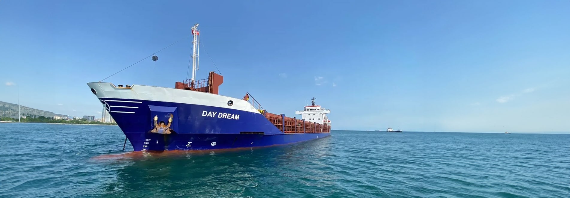Transit: DAY DREAM            entering English South Coast at The Dover Strait