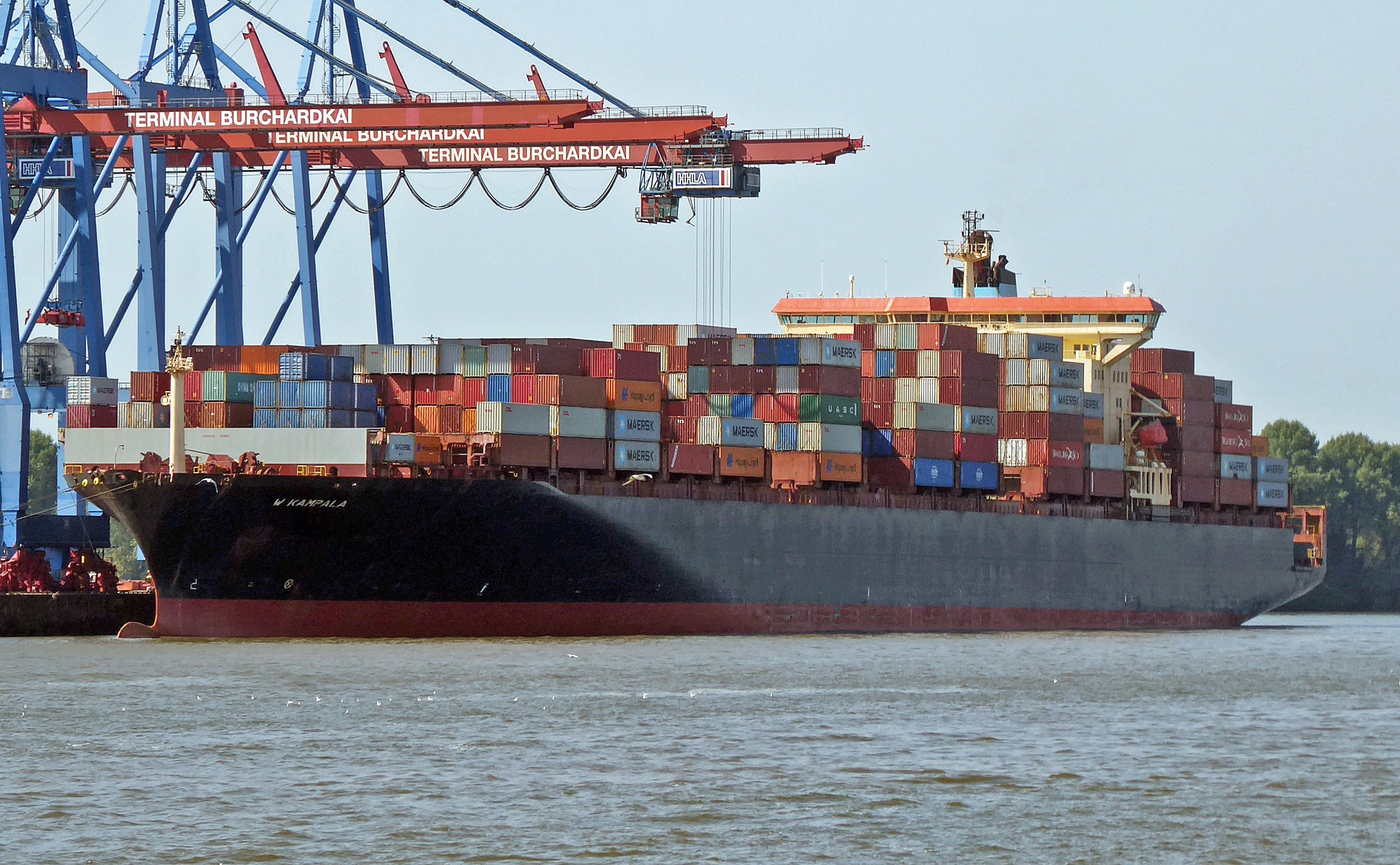 Transit: W KAMPALA            entering English South Coast at The Dover Strait