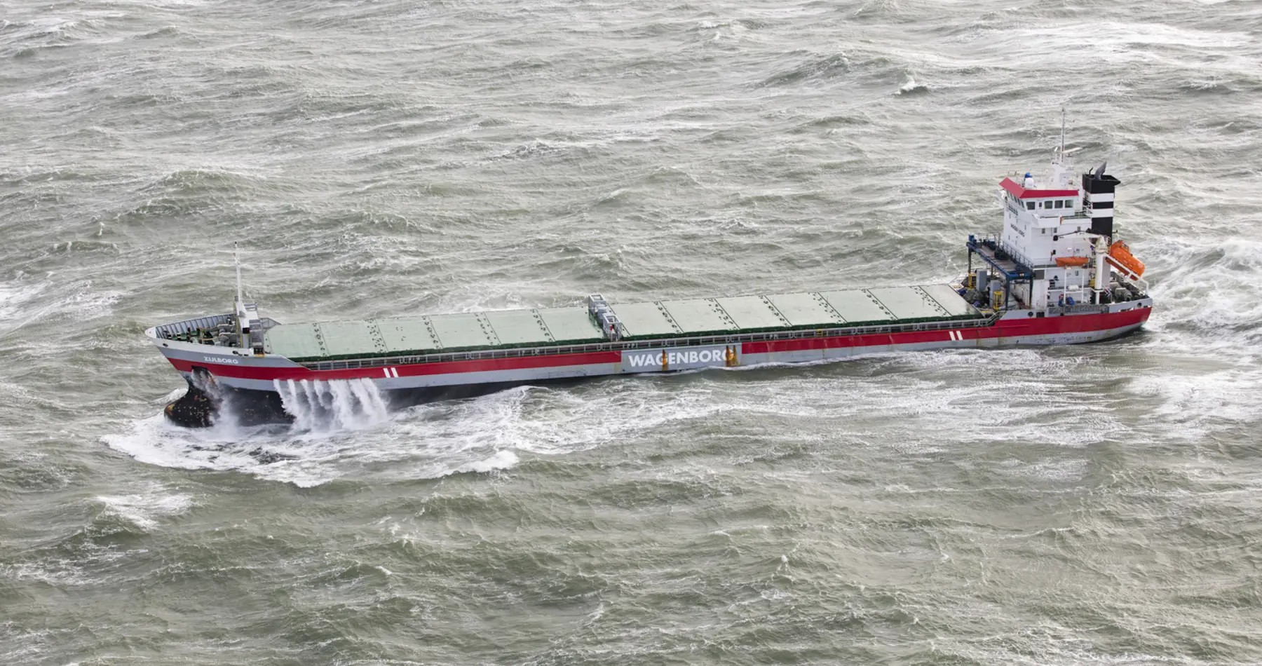 Transit: ZIJLBORG entering English South Coast at The Dover Strait