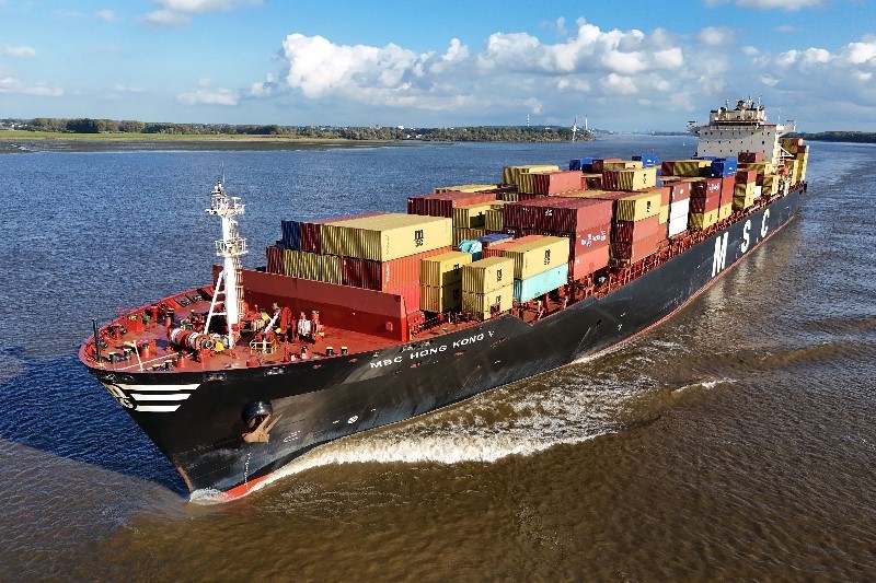 Felixstowe Departure: MSC HONG KONG V     