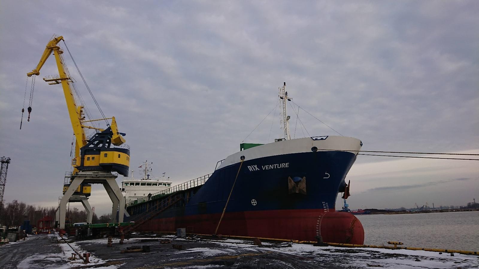 Transit: RIX VENTURE          entering English South Coast at The Dover Strait