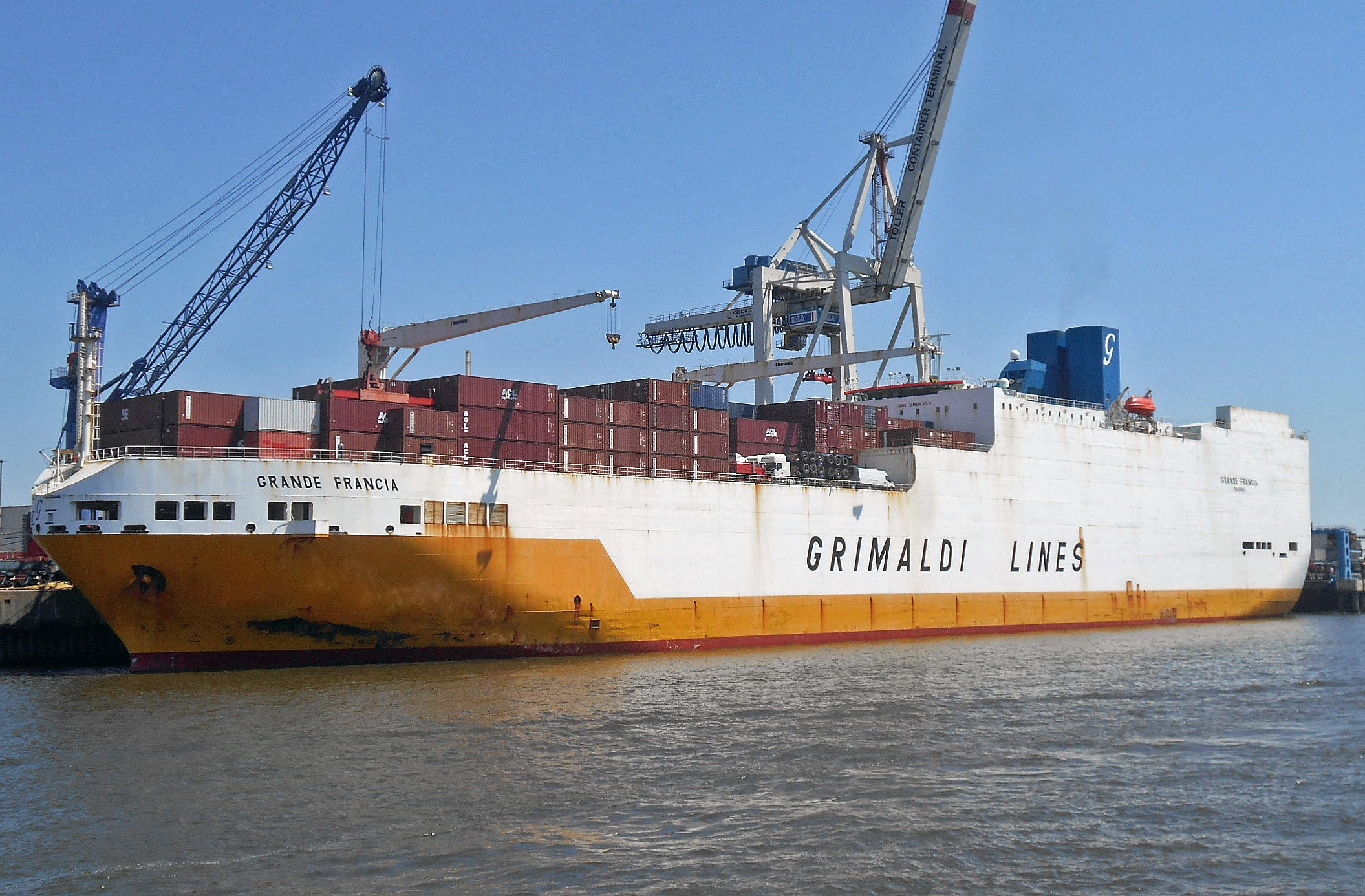 Transit: GRANDE FRANCIA       entering English South Coast at The Dover Strait