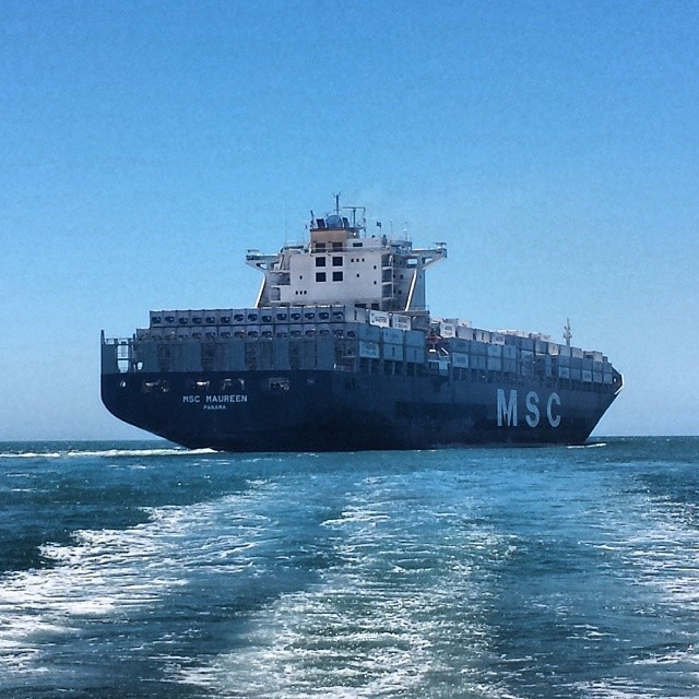  Celtic Sea - MSC MAUREEN          transiting Celtic Sea