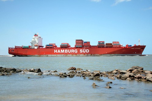 Transit: MAERSK MONTE LINZOR  entering English South Coast at The Dover Strait