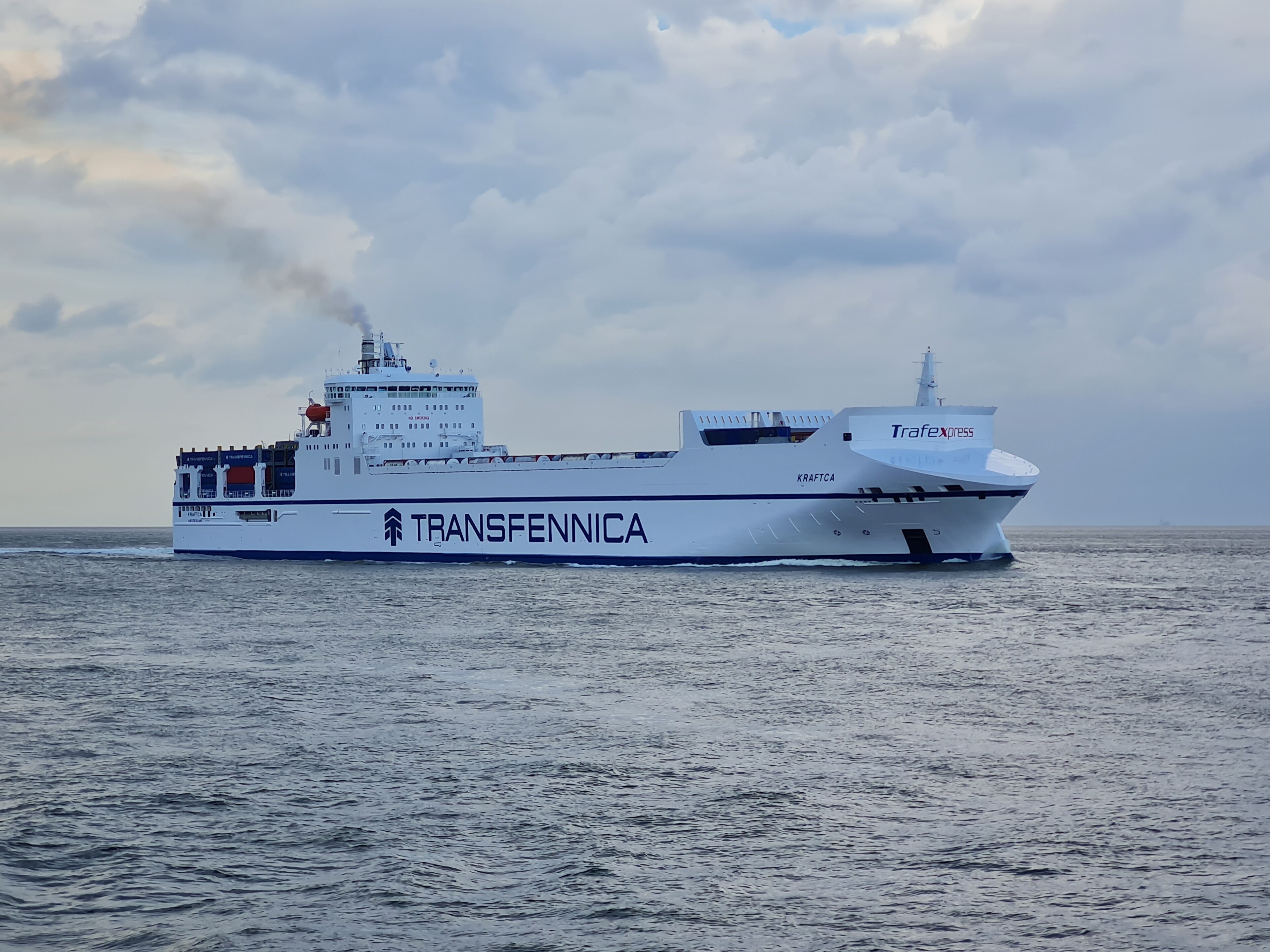 Thames Departure: KRAFTCA             