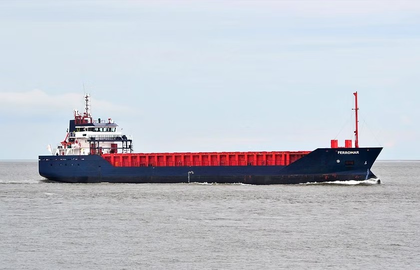  Irish Sea - FERROMAR transiting Irish Sea off Wales