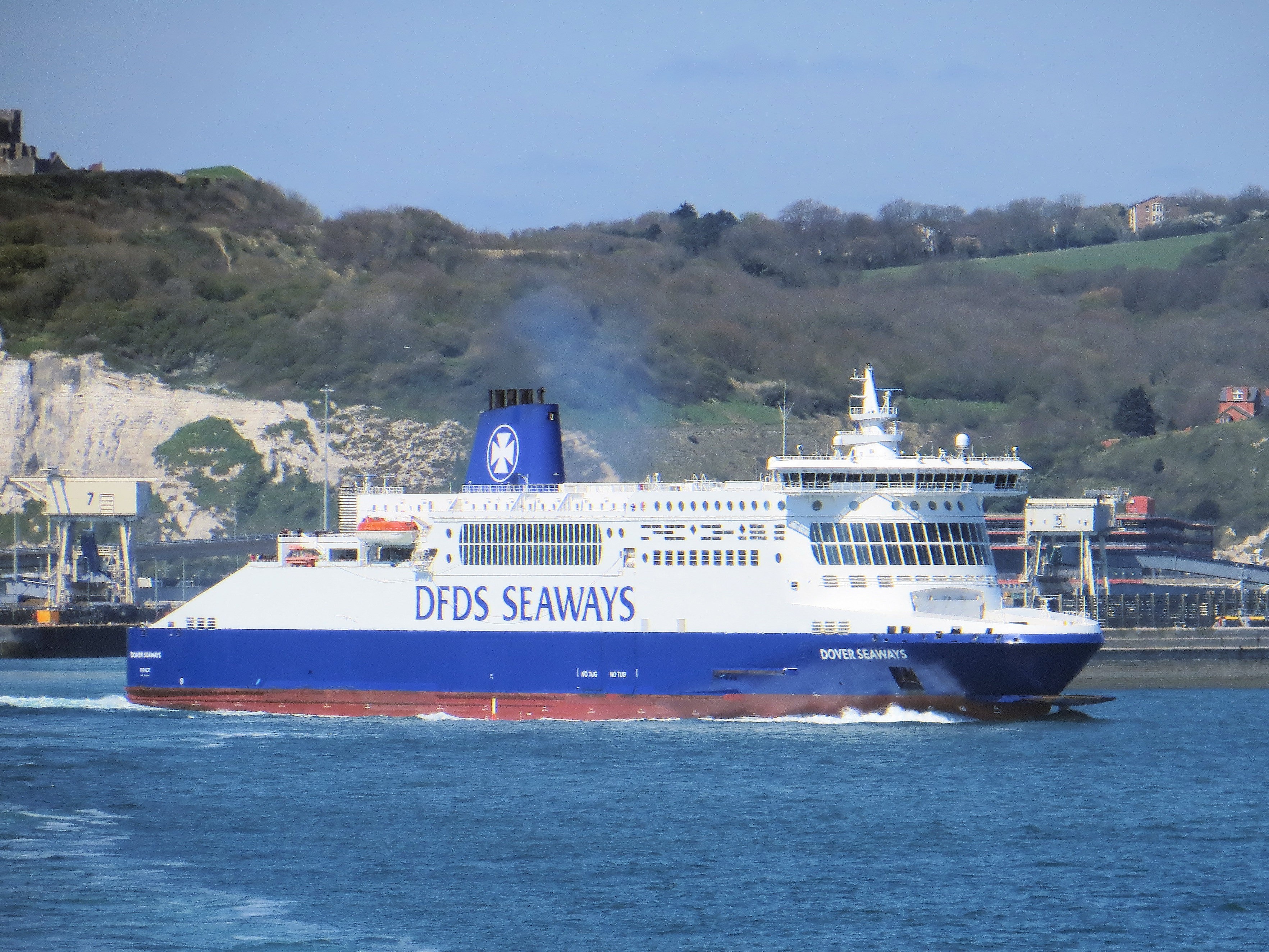 Transit: DOVER SEAWAYS        entering English South Coast at The Dover Strait