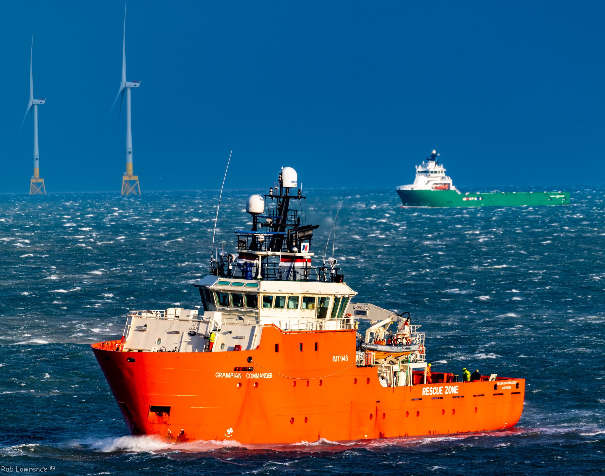  Scottish East Coast - GRAMPIAN COMMANDER transiting Aberdeenshire Coast