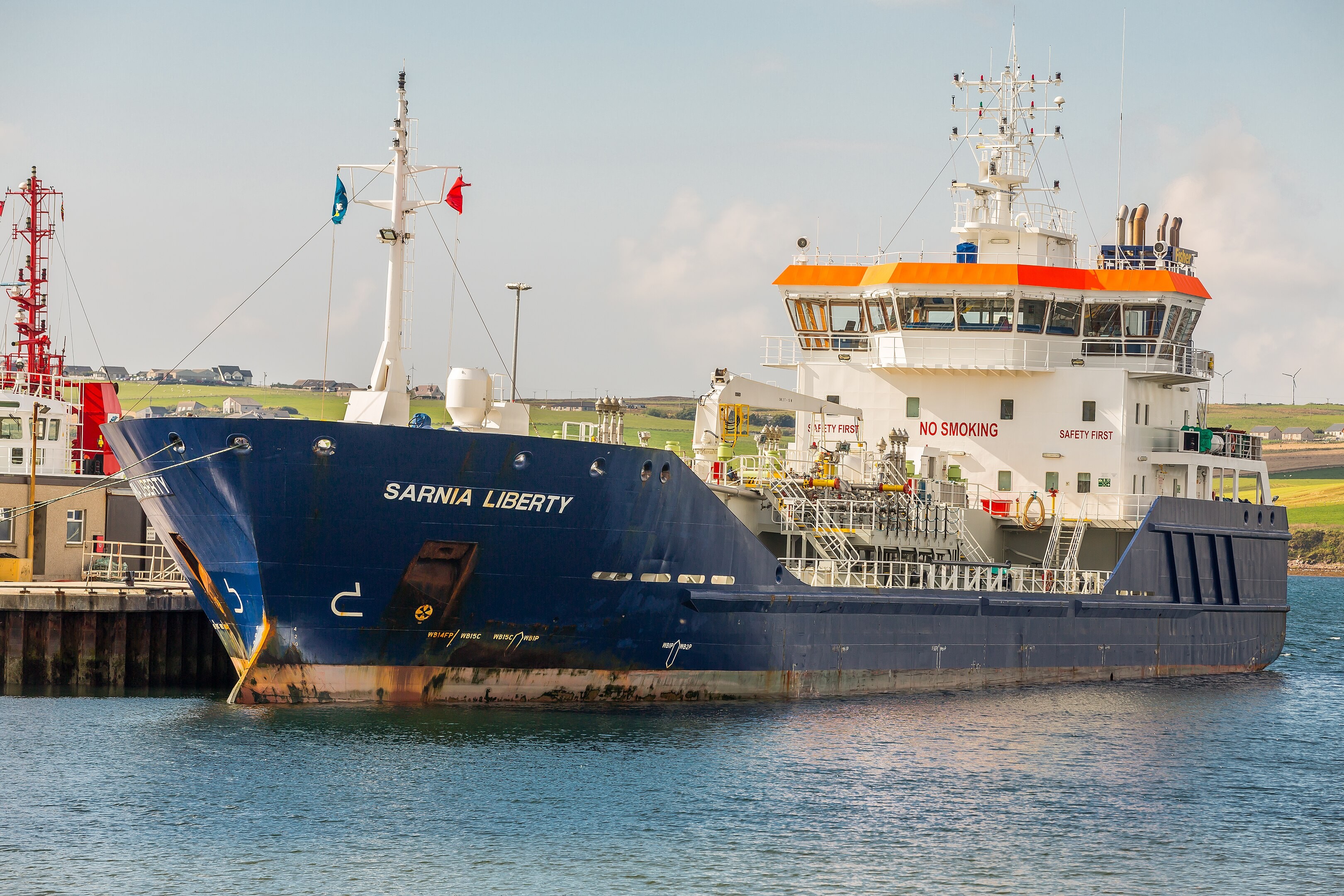  Scottish East Coast - SARNIA LIBERTY       transiting Berwick Coast