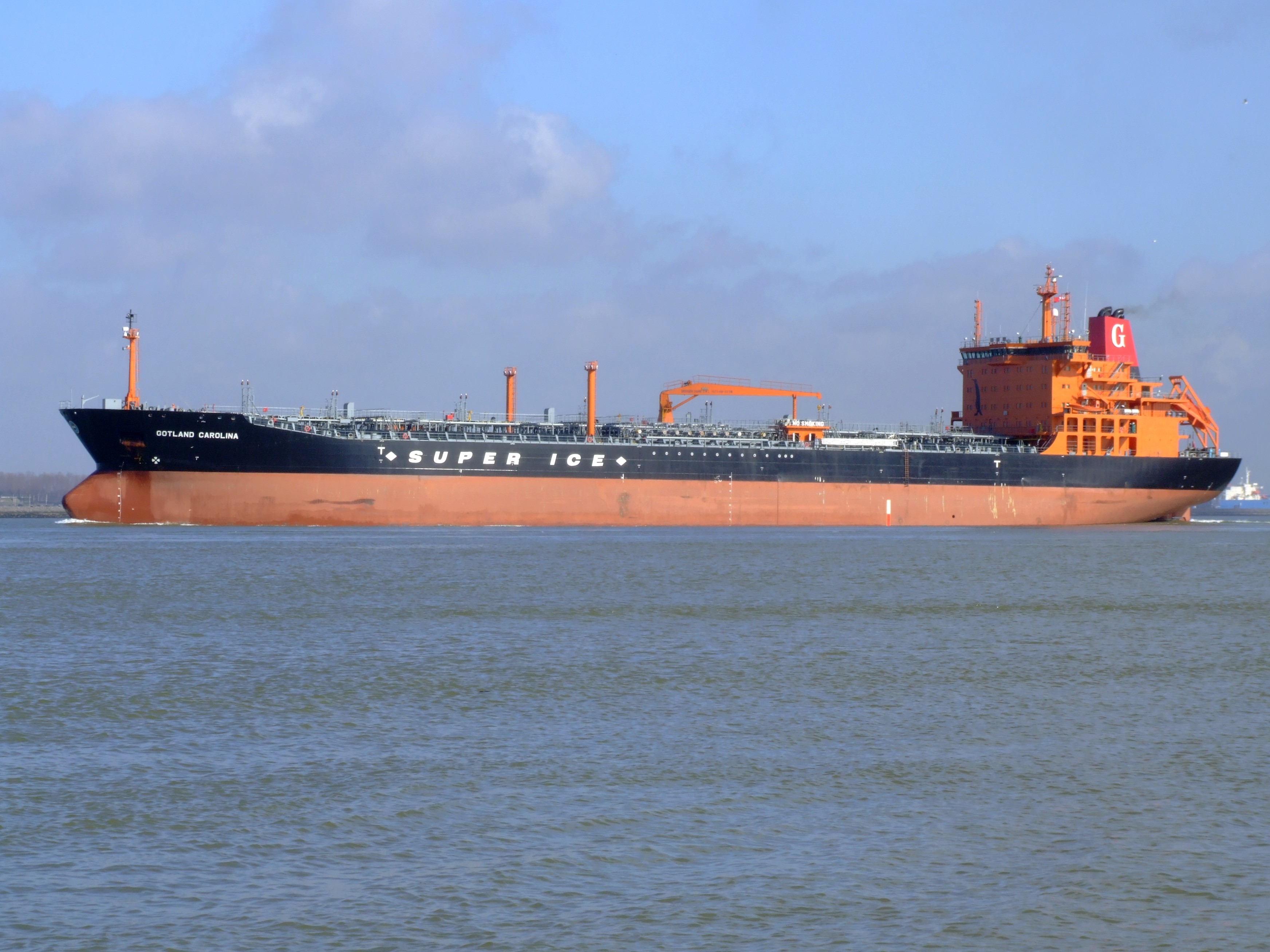 Transit: SINO PROSPERITY entering English South Coast at The Dover Strait
