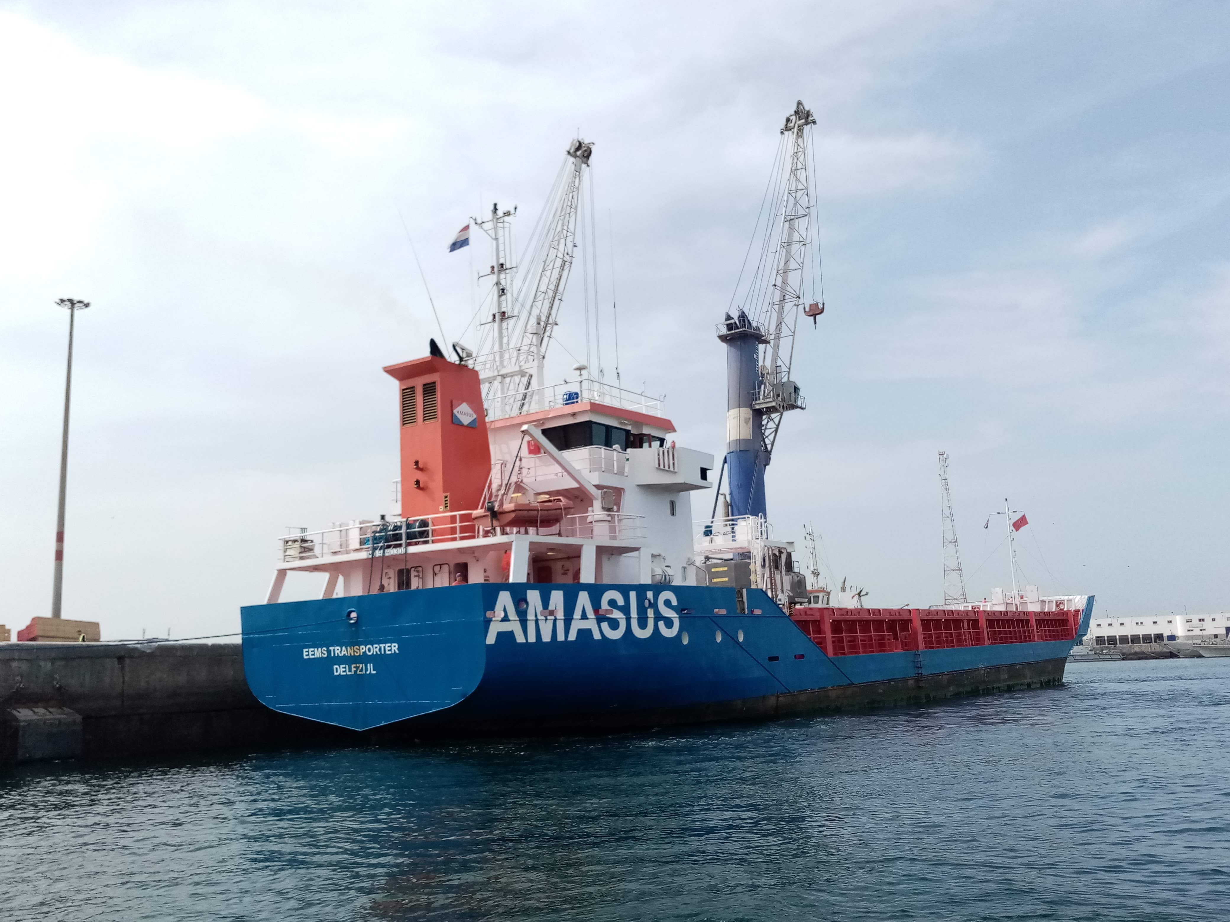 Scottish East Coast - EEMS TRANSPORTER transiting Berwick Coast