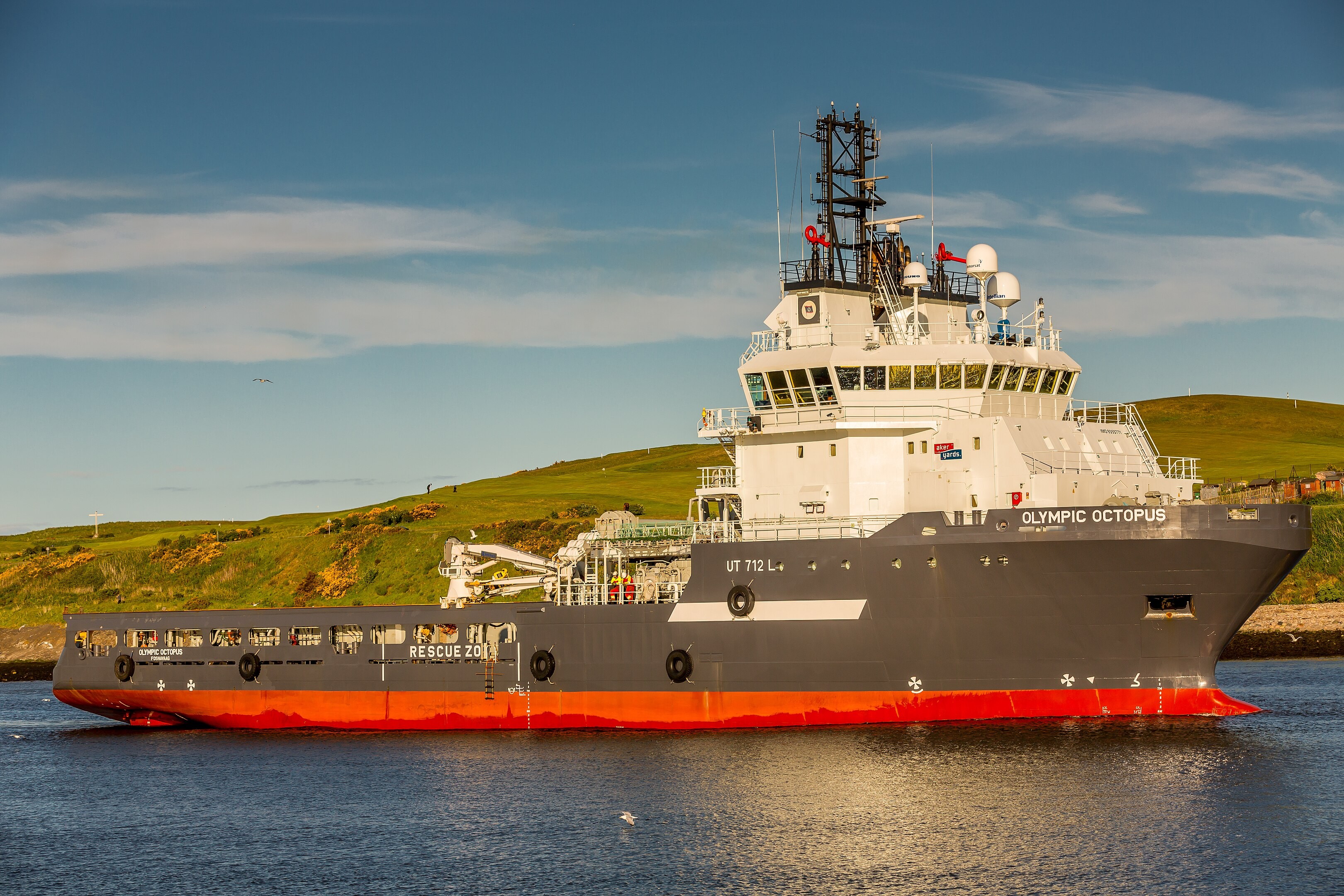  Scottish East Coast - BB OCTOPUS transiting Aberdeenshire Coast