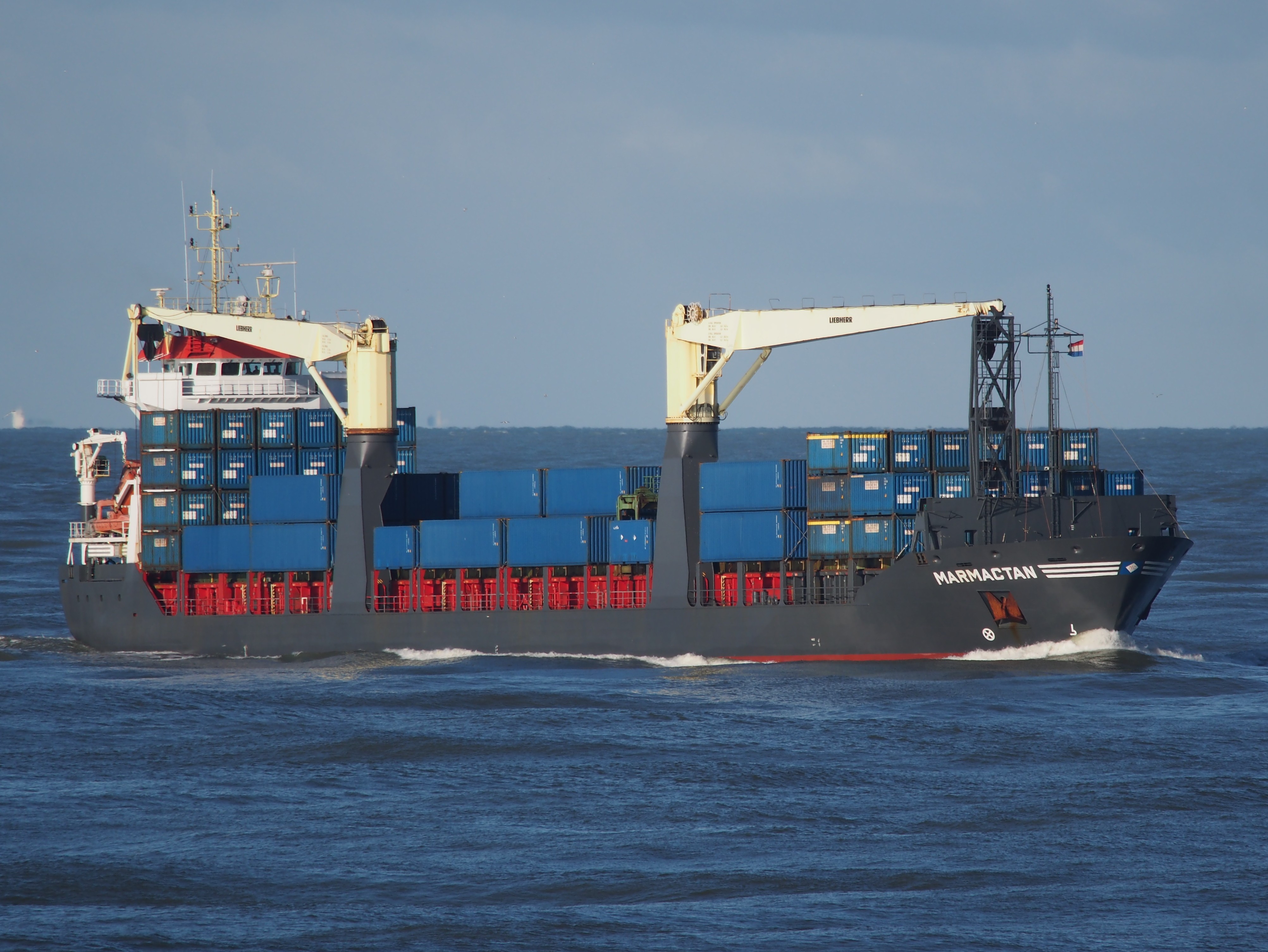 Transit: BOSFOR               entering English South Coast at The Dover Strait