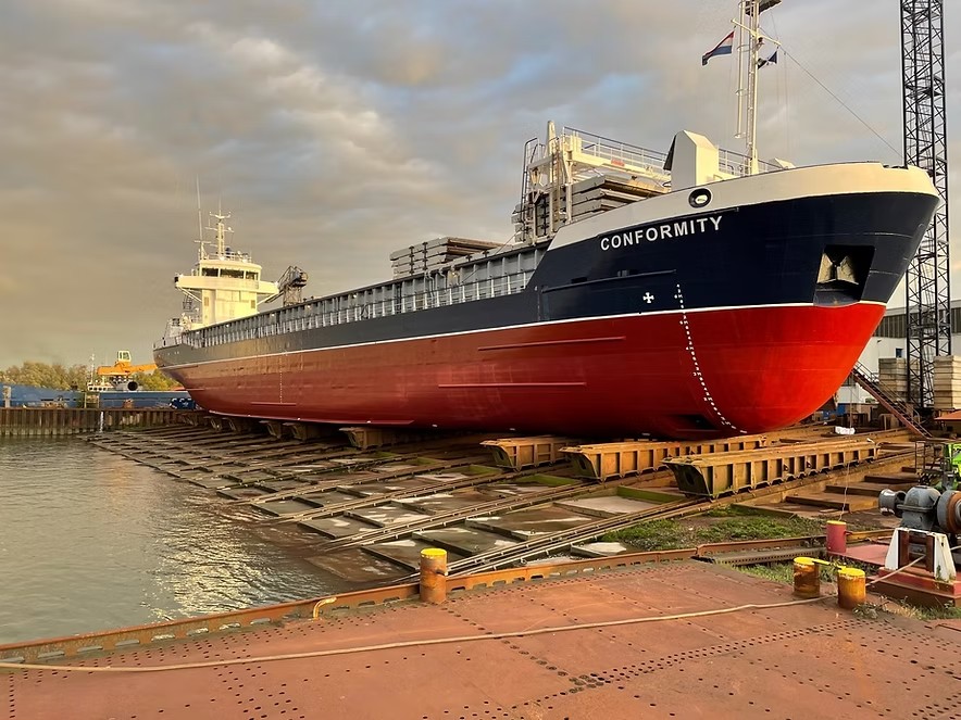 Cork Harbour Departure: CONFORMITY          