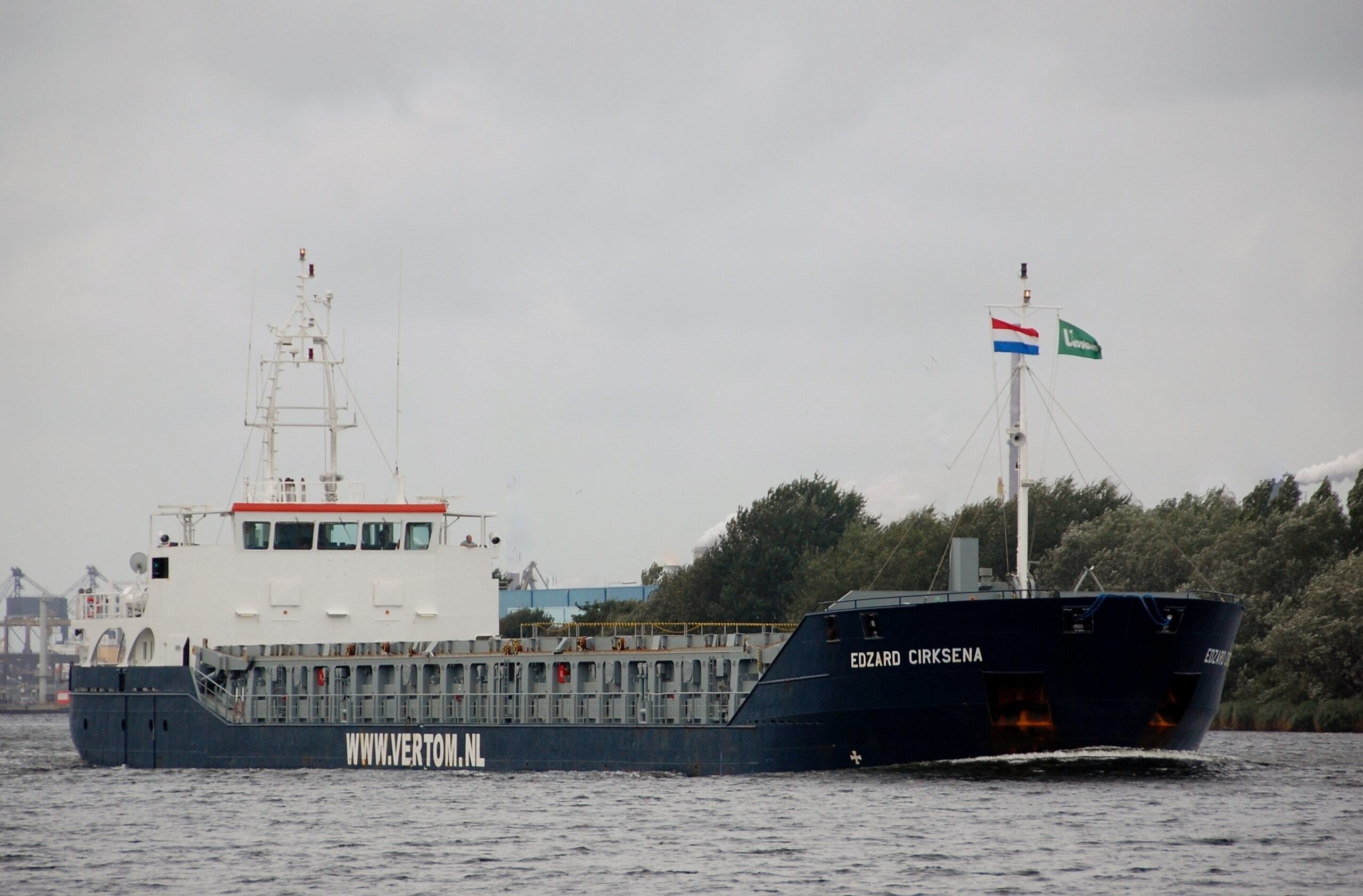 Transit: EDZARD CIRKSENA      entering English South Coast at The Dover Strait
