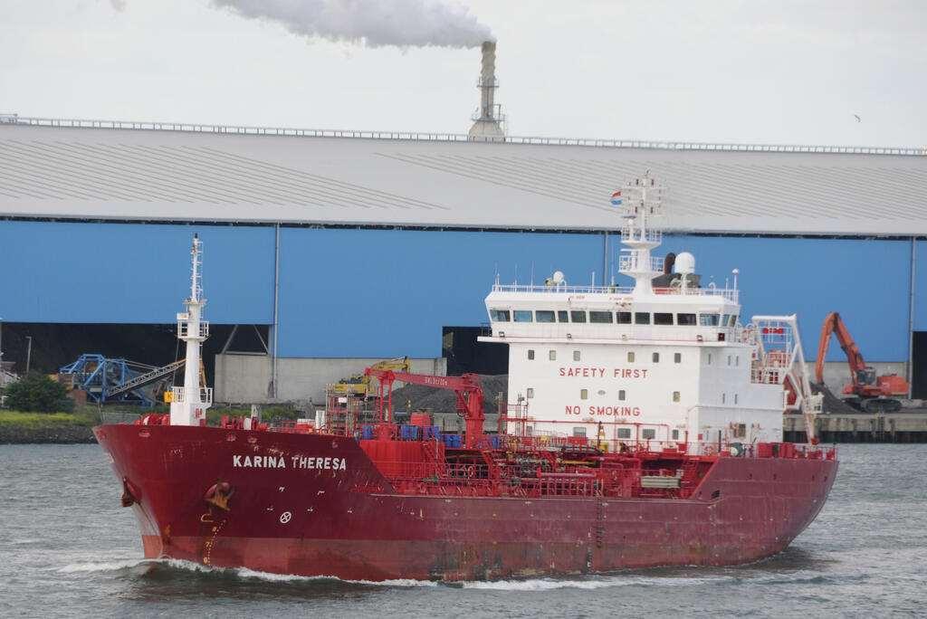  Irish Sea - KARINA THERESA       transiting Irish Sea off Wales