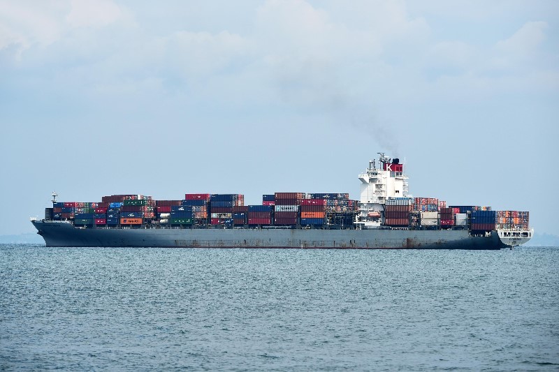Transit: MSC HOUSTON V        entering English South Coast at The Dover Strait