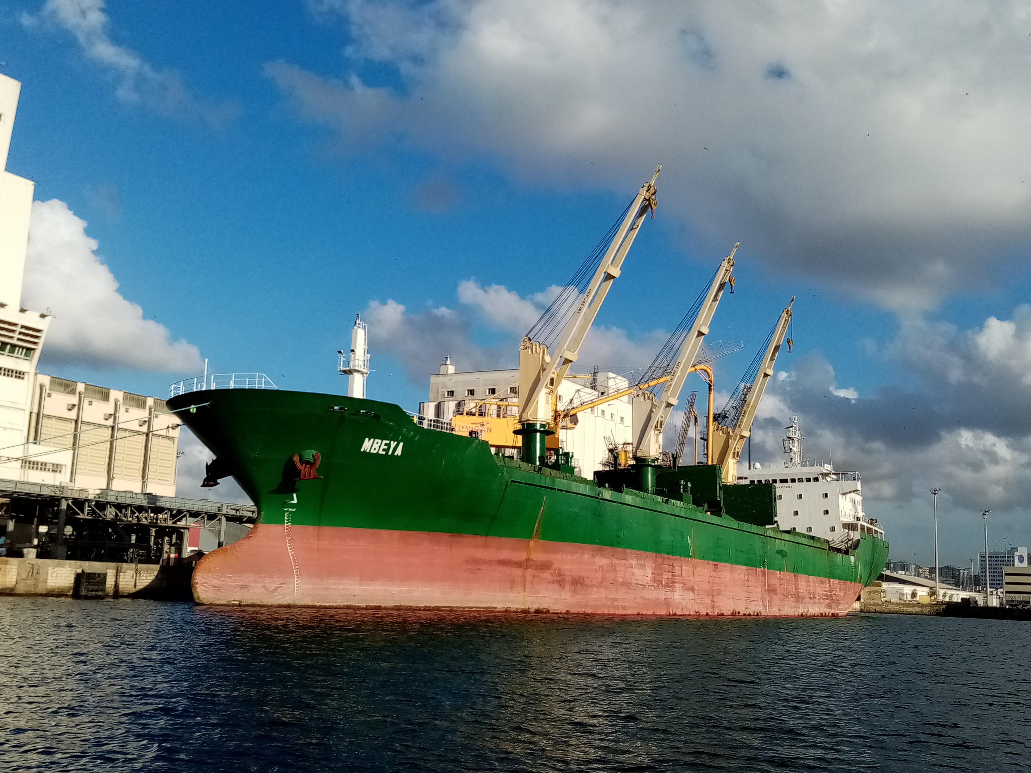 Transit: YAMAN                entering English South Coast at The Dover Strait