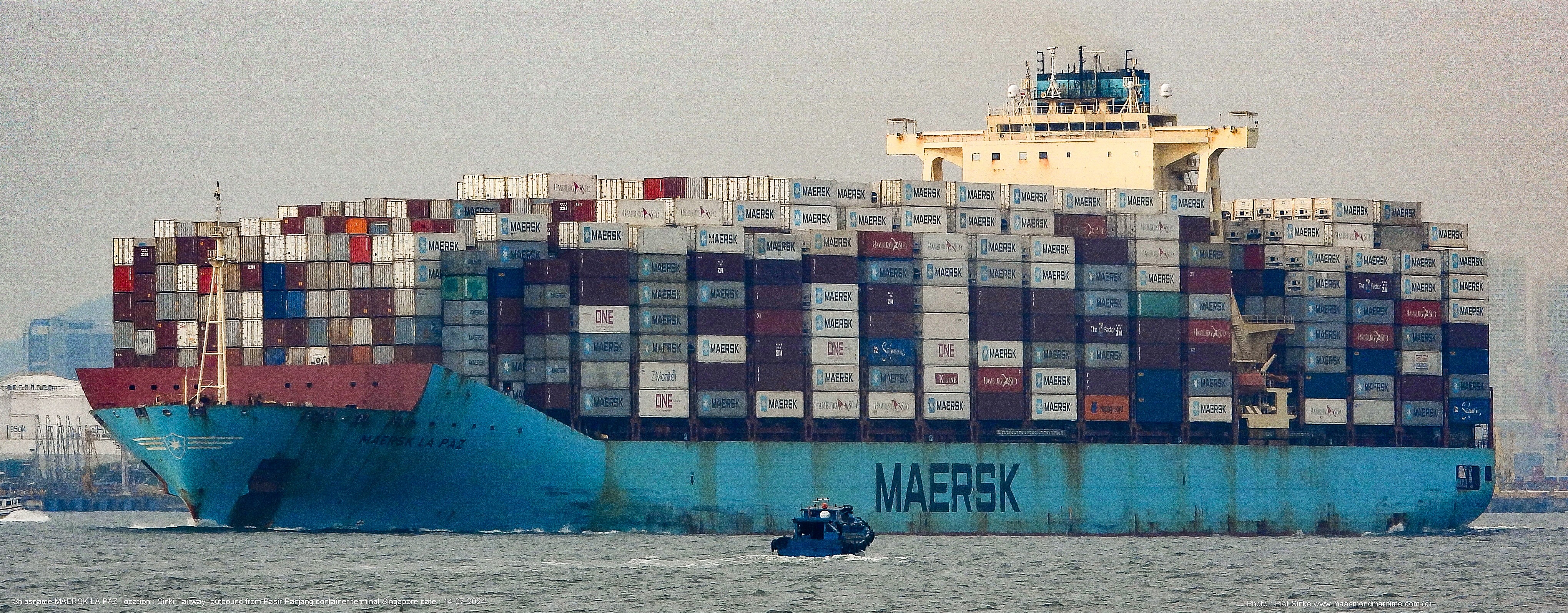  Celtic Sea - MAERSK LA PAZ        transiting Celtic Sea