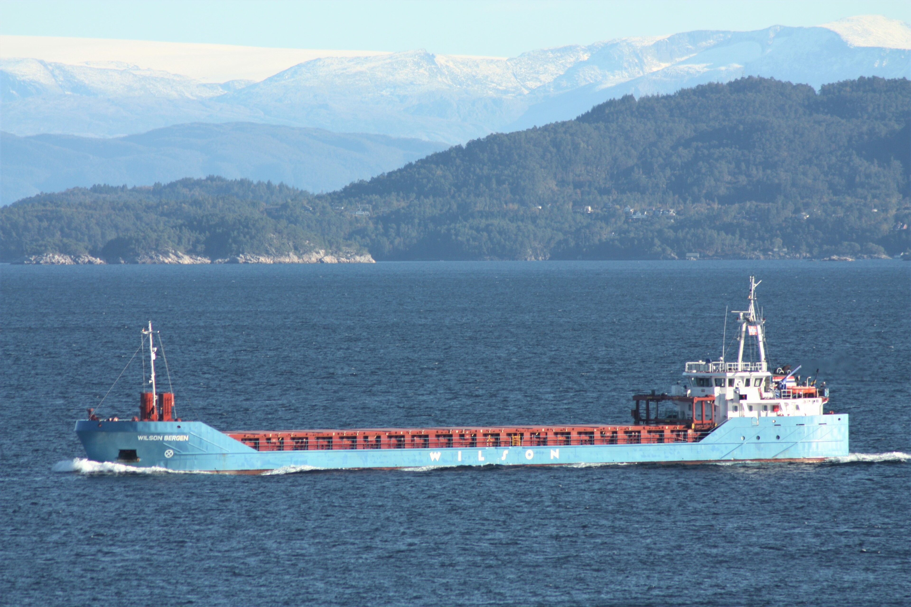 Transit: WILSON BERGEN entering English South Coast at The Dover Strait