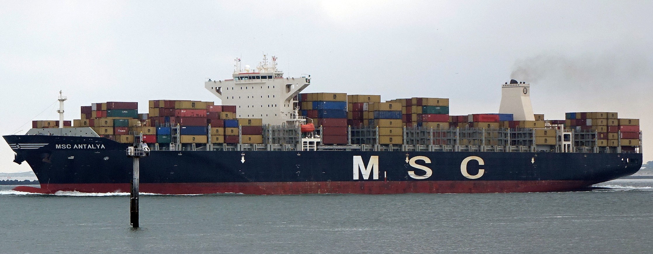  Celtic Sea - MSC LAGOS X          transiting Celtic Sea