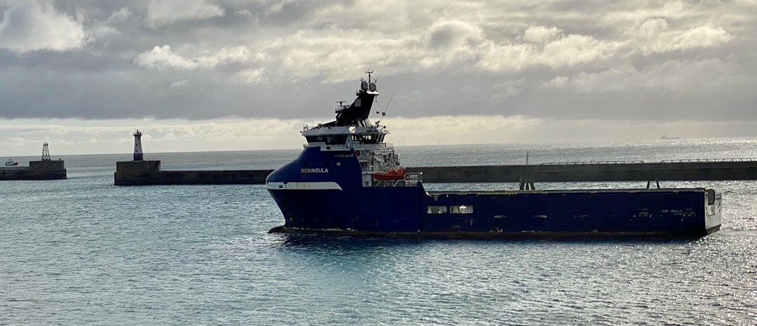  Scottish East Coast - REM INSULA           transiting Aberdeenshire Coast