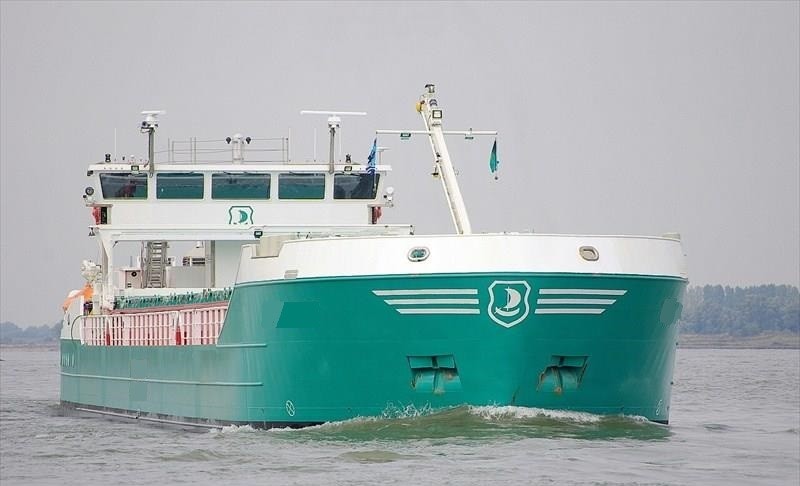 Cork Harbour Departure: AMPERE              