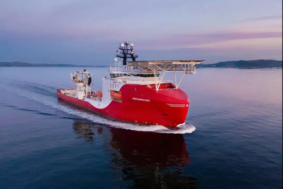  Scottish East Coast - SIEM BARRACUDA transiting Aberdeenshire Coast