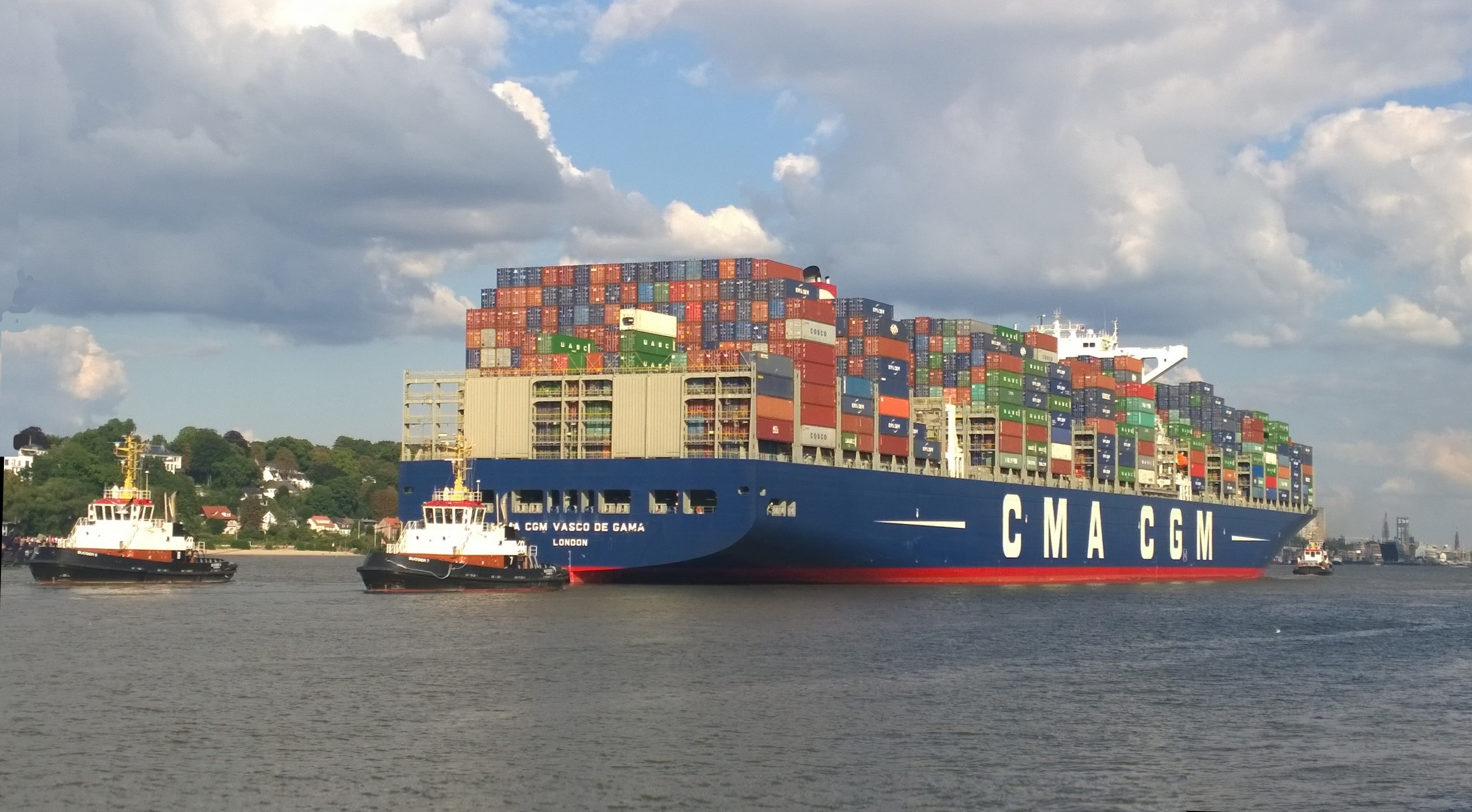 Southampton Departure: CMACGM VASCO DE GAMA