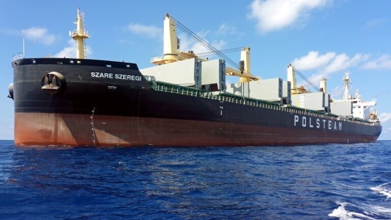  Irish Sea - SZARE SZEREGI        transiting St Georges Channel