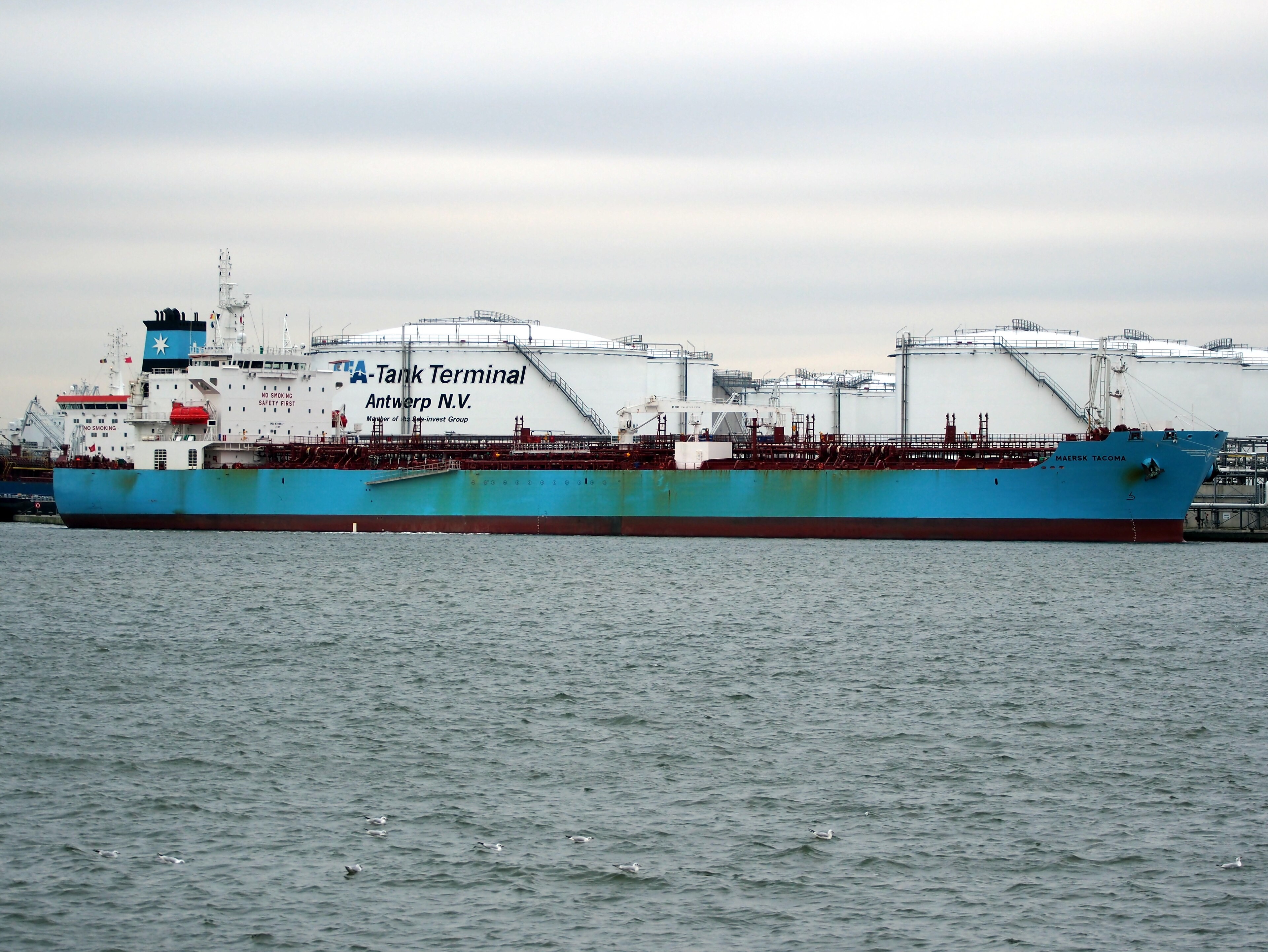  Celtic Sea - MAERSK TRIESTE       transiting Celtic Sea