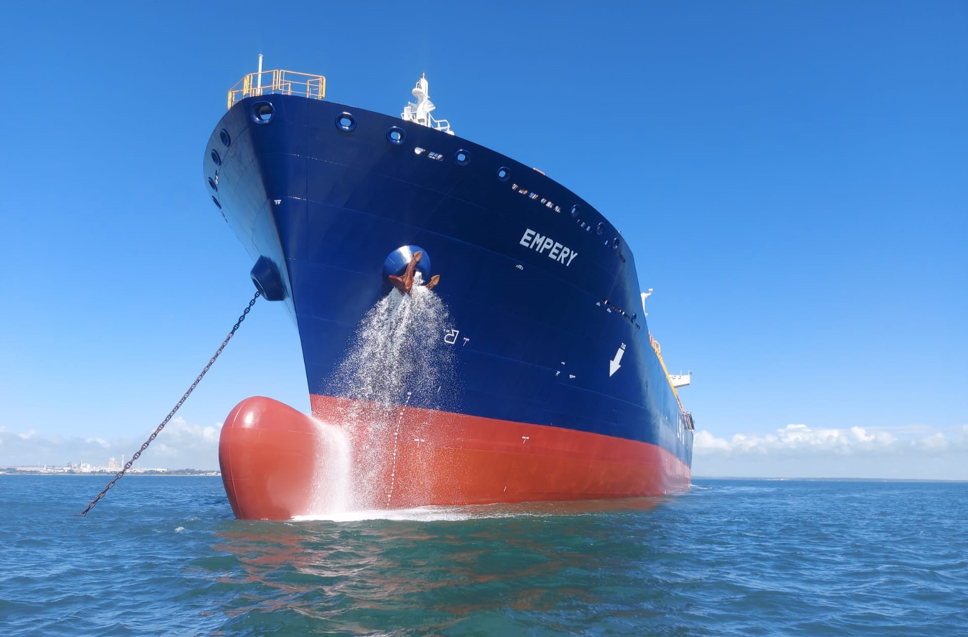 Transit: EMPERY entering English South Coast at The Dover Strait