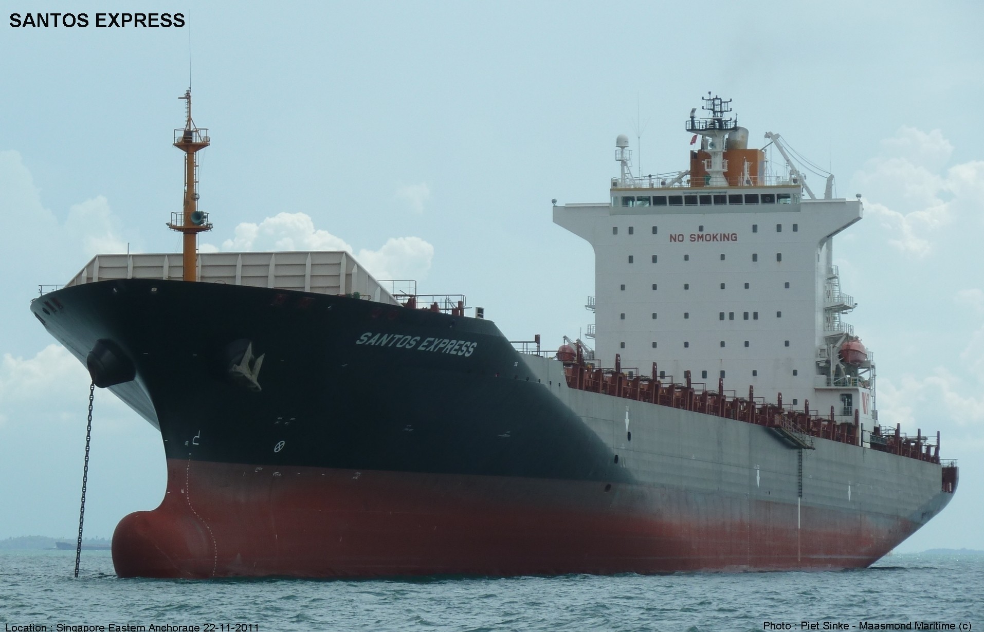  Celtic Sea - SANTOS EXPRESS       transiting Celtic Sea
