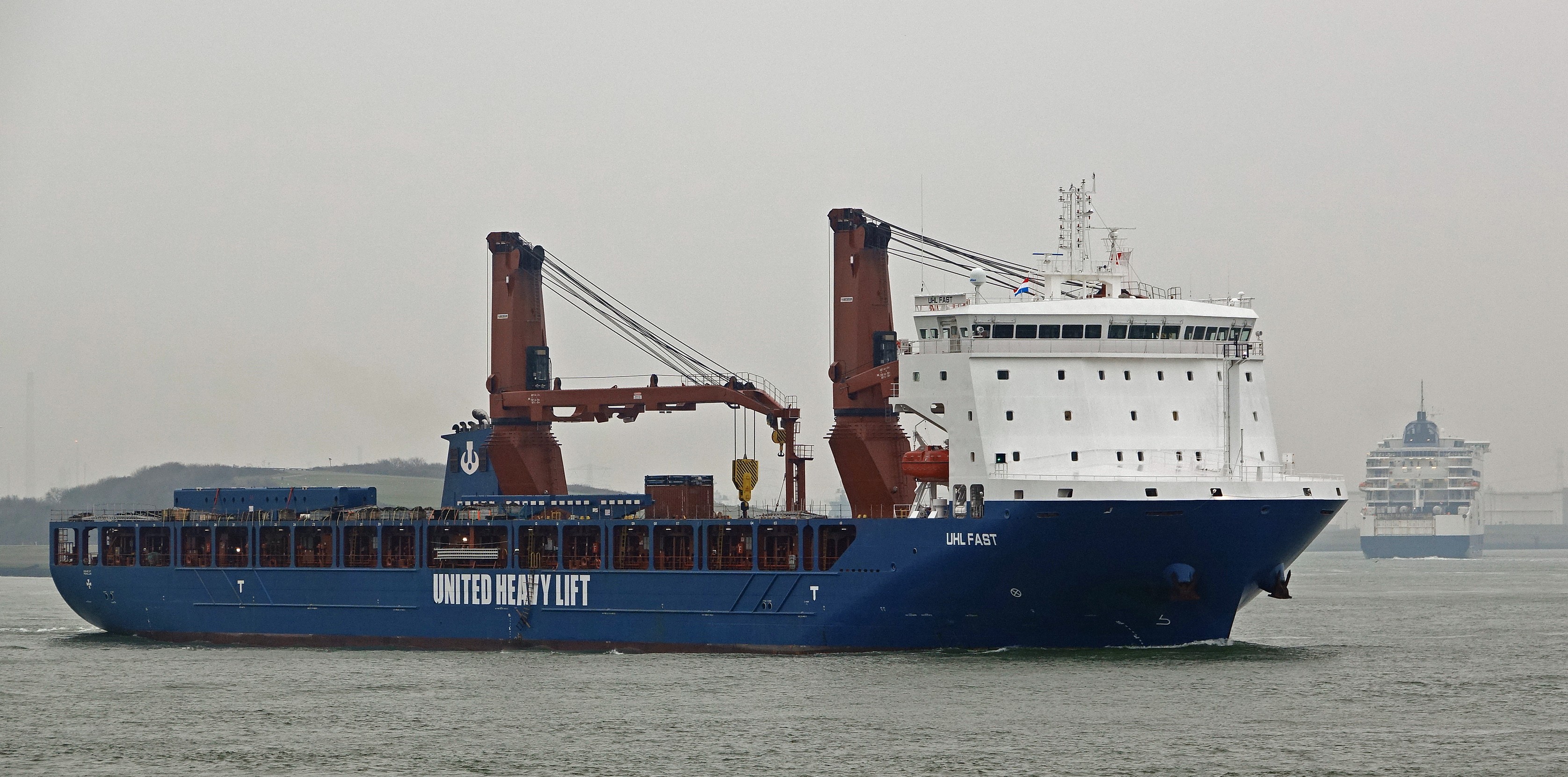 Transit: UHL FAST             entering English South Coast at The Dover Strait